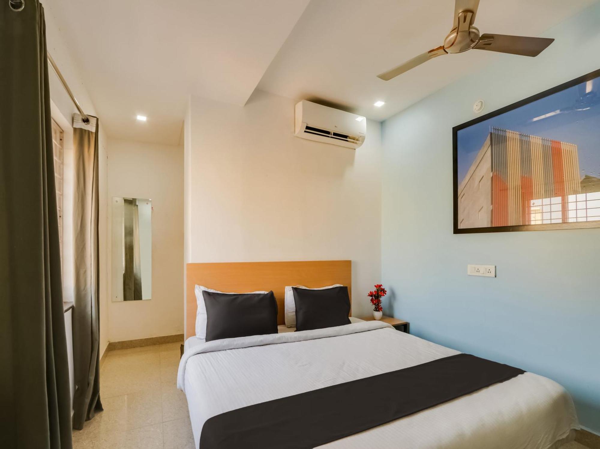 Super Townhouse Qualia Prime Hotel Near Nexus Mall Hyderabad Exterior foto